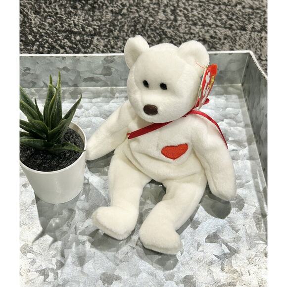 TY Beanie‎ Baby - VALENTINO the White Bear With Red Heart Vintage Errors 94’/93’ - Picture 1 of 3
